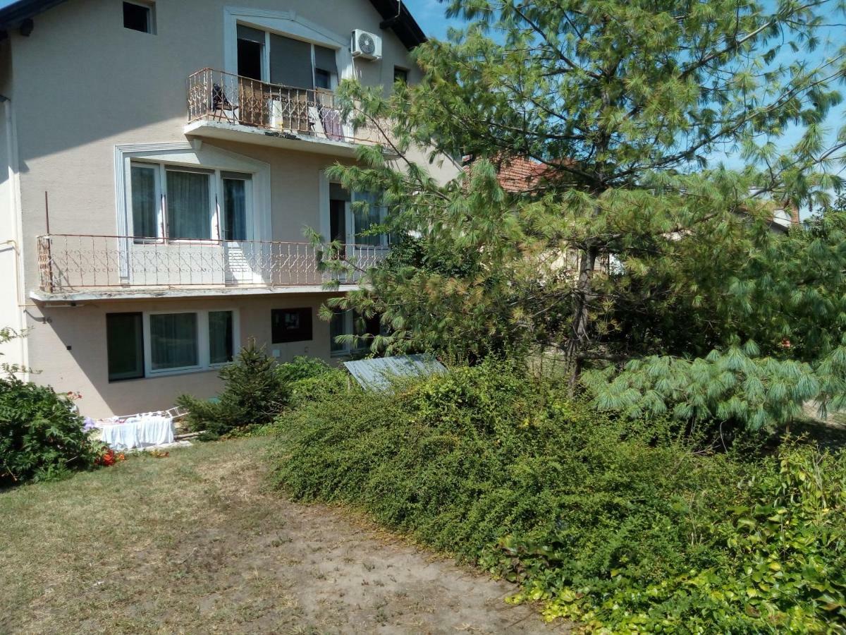 Hostel Bata Kanjiža Extérieur photo